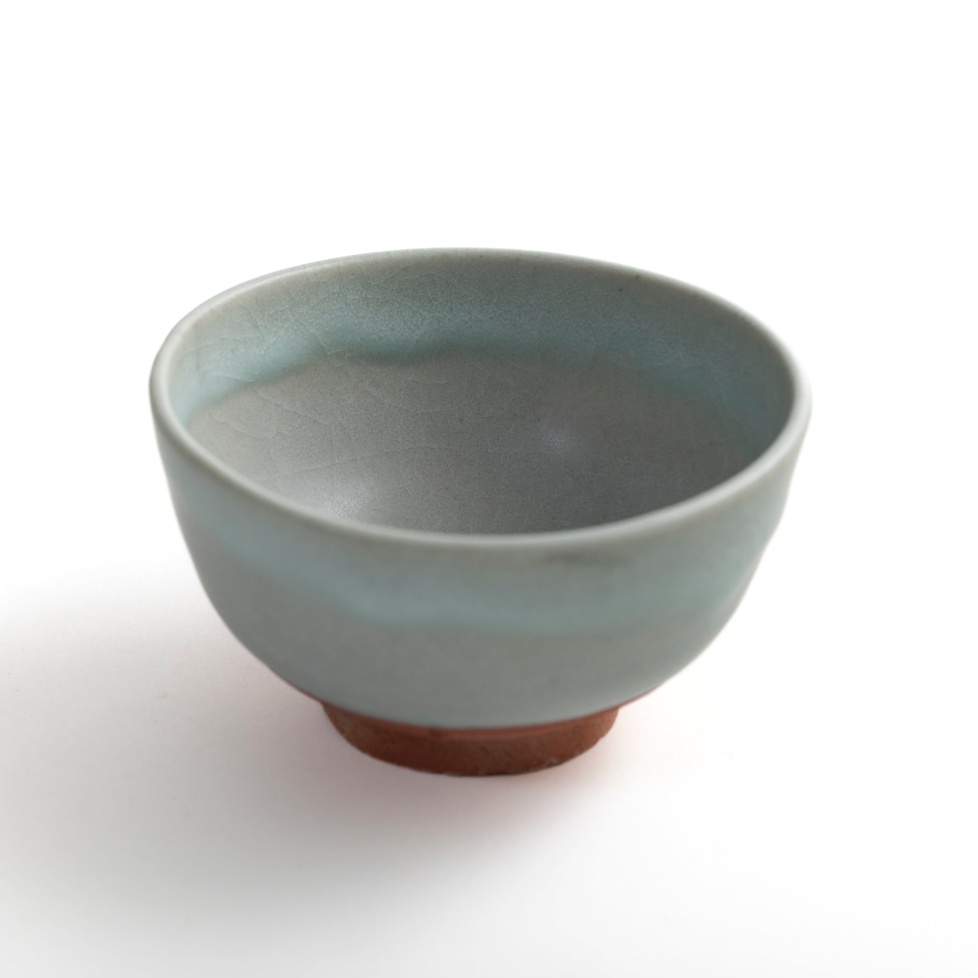 Surface detail celadon glaze tea bowl