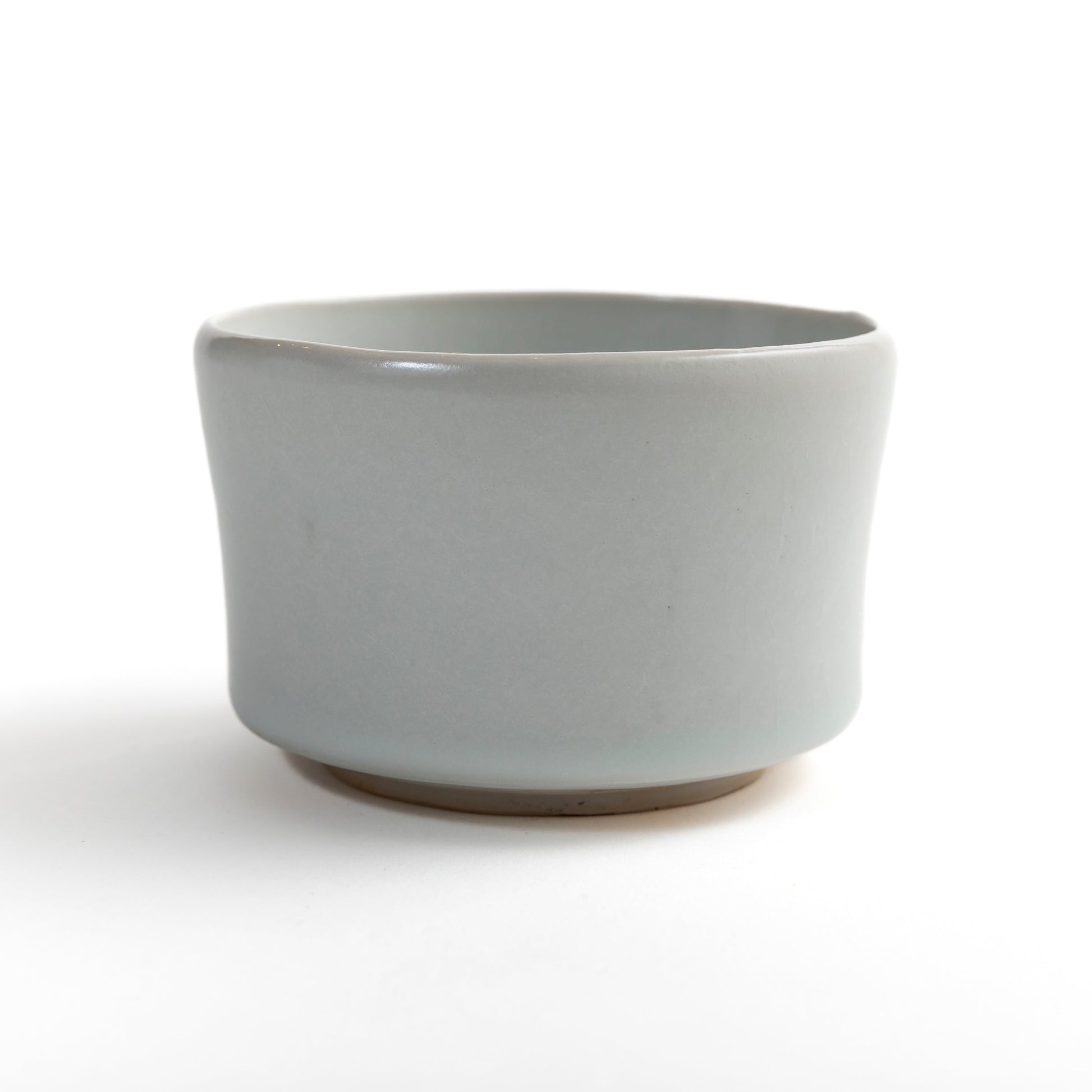 Side view ivory white chawan