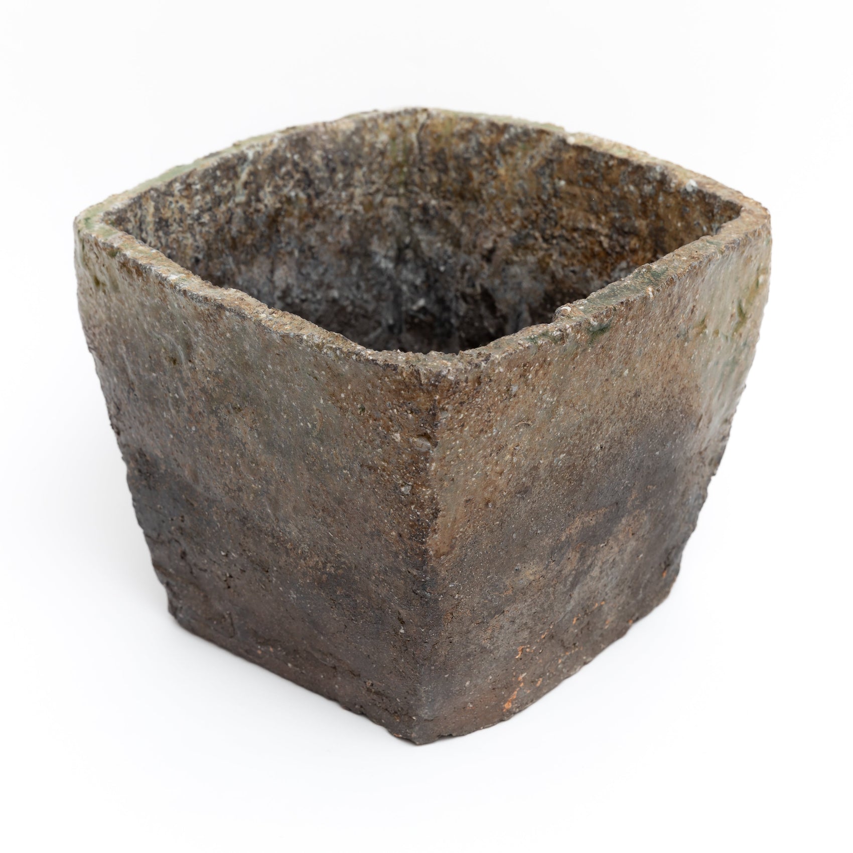 Iga square hanaire mizusashi by Aiko Watanabe back view