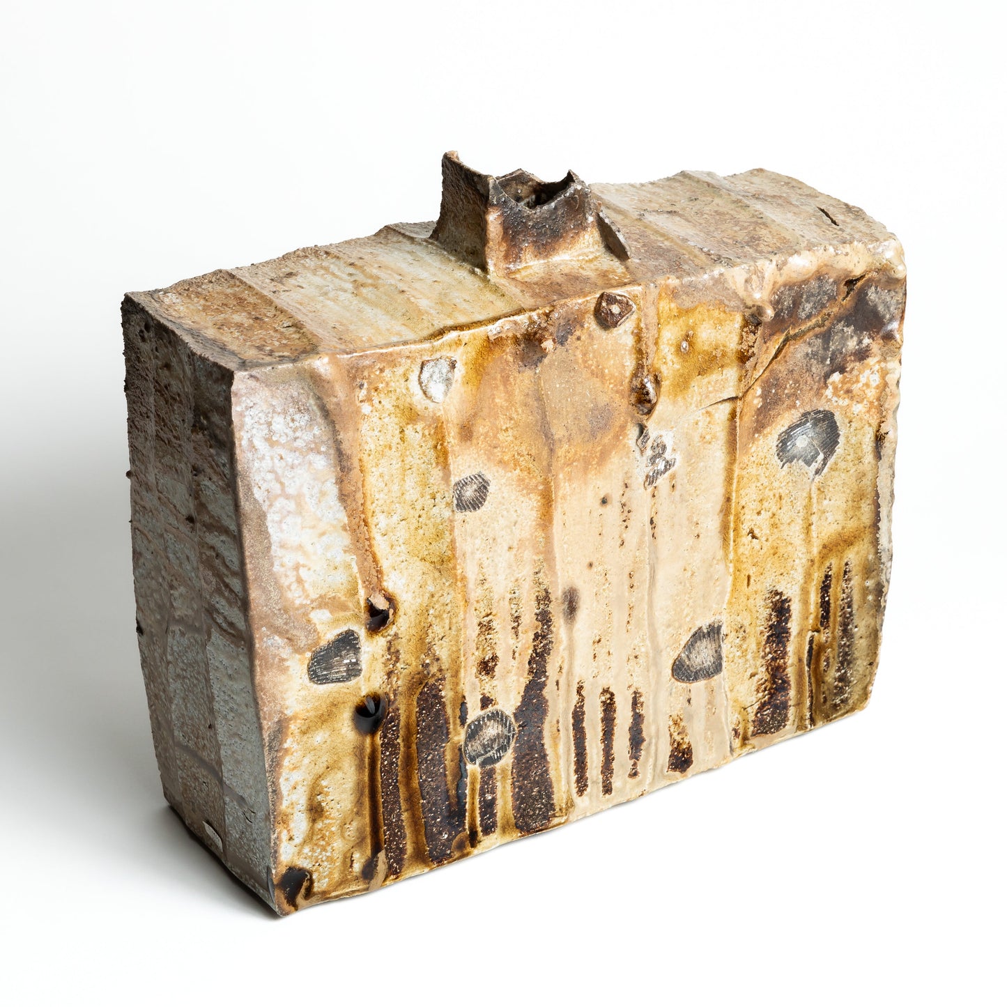 Ash covered kiln transformation shinogi flat hanaire by Ken Matsuzaki back view