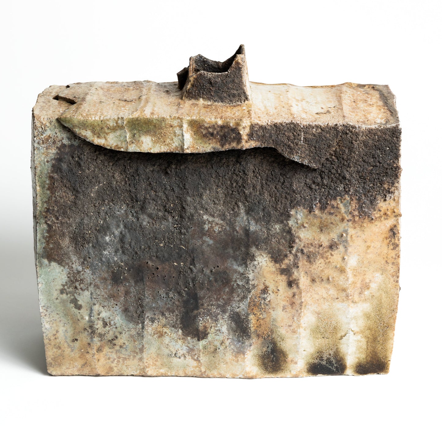 Ash covered kiln transformation shinogi flat hanaire by Ken Matsuzaki side view