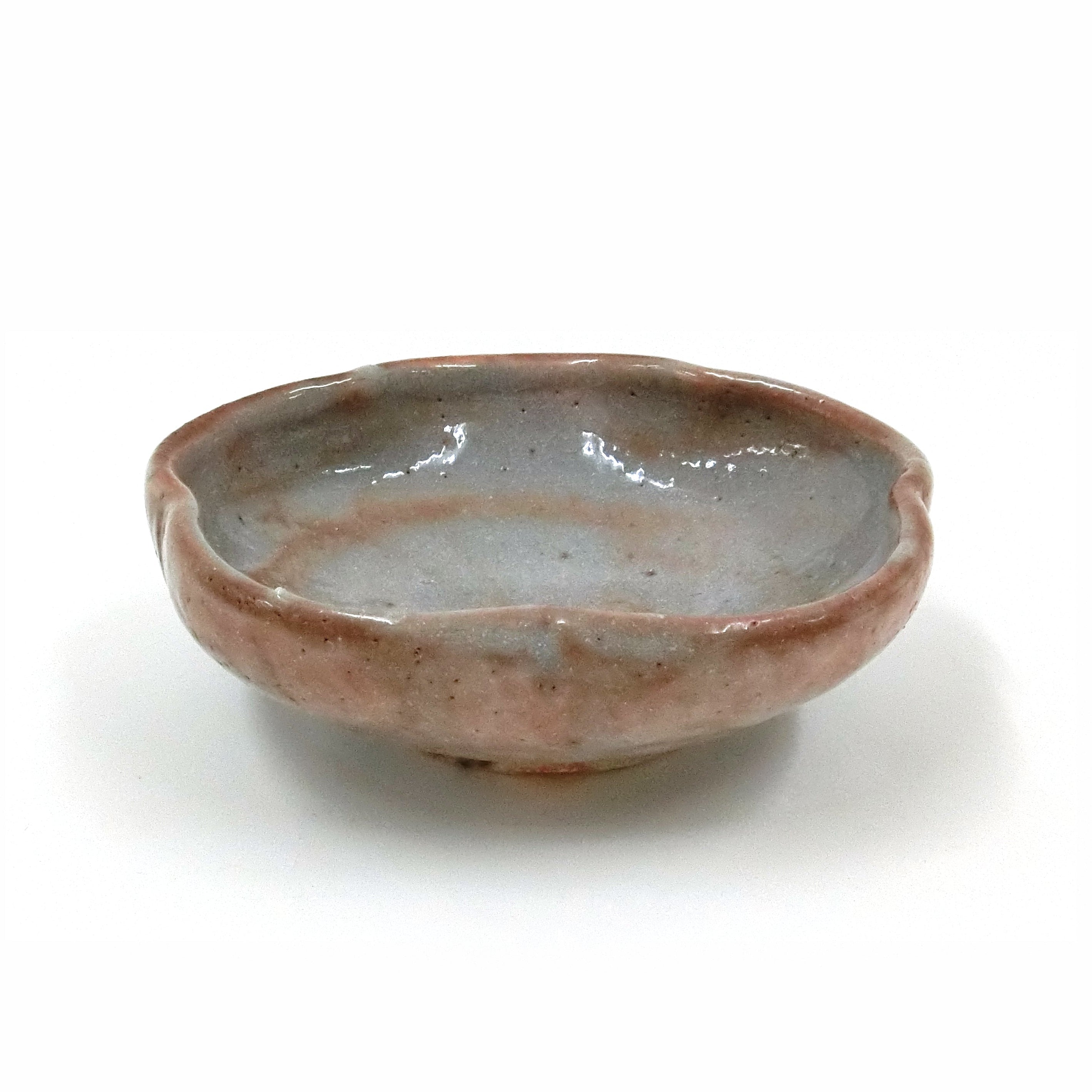 鼠志野輪花鉢｜吉田真人 作｜小鉢にも花入にも・径14cm｜wanova