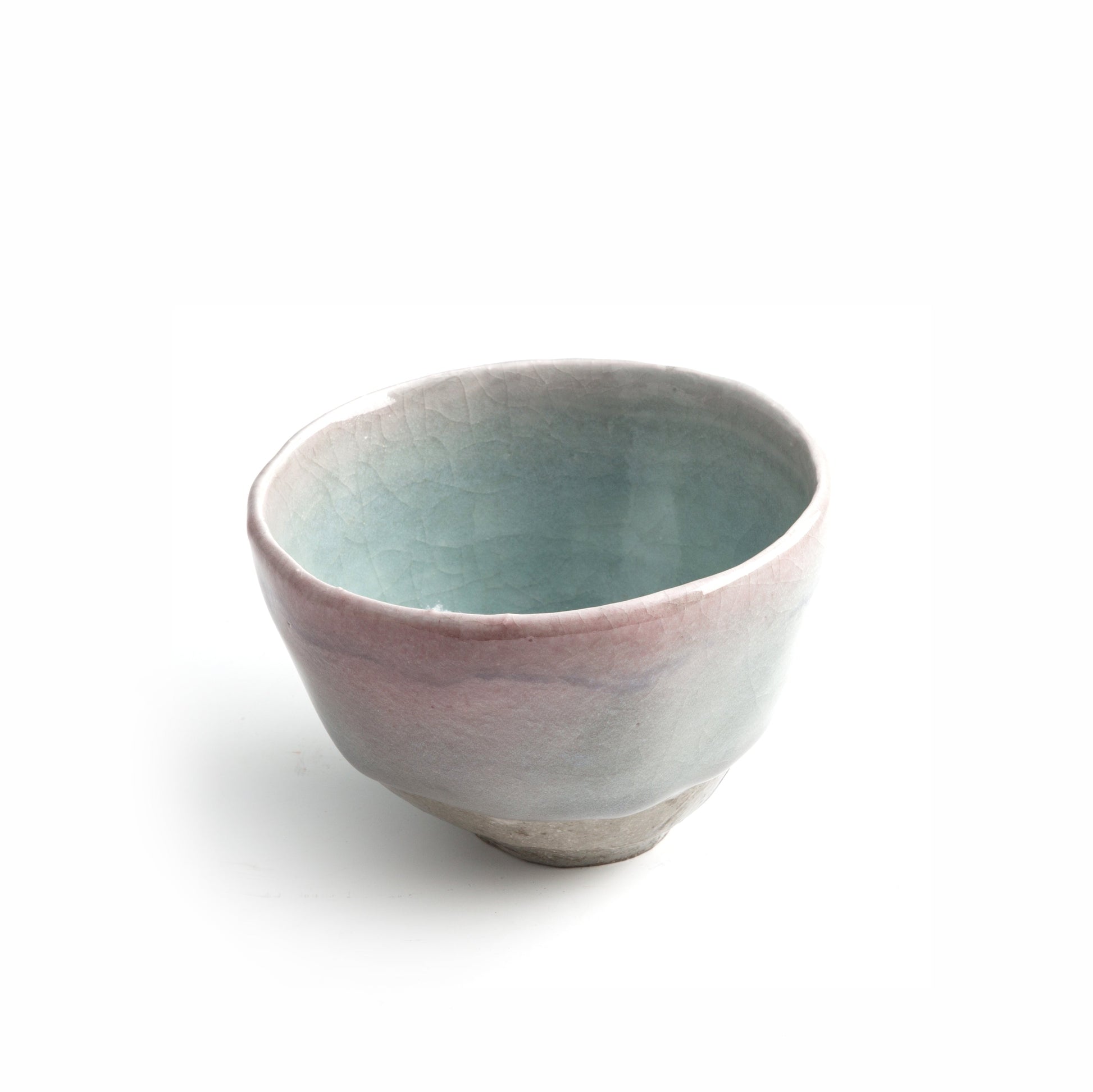 Angled view of Musubi tea bowl by Yasushi Fujihira
